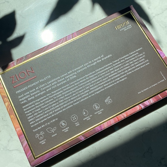 HIPDOT New Eyeshadow Palette ZION Discontinued - Picture 7 of 10